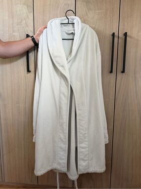 Cozy White Collar Bathrobe, Kohler